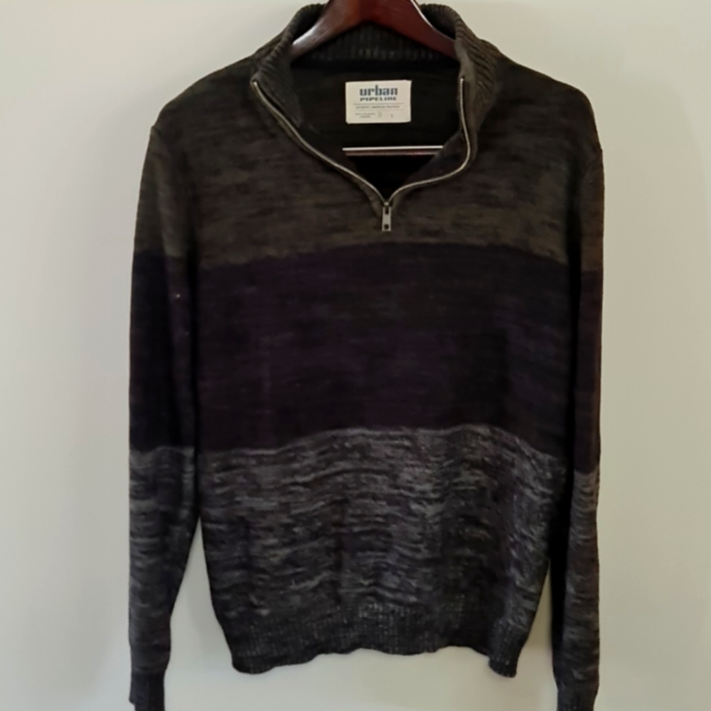 Large Men's turtle neck by urban pipeline